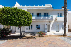 WintowinRentals Dream Home on the beachfront